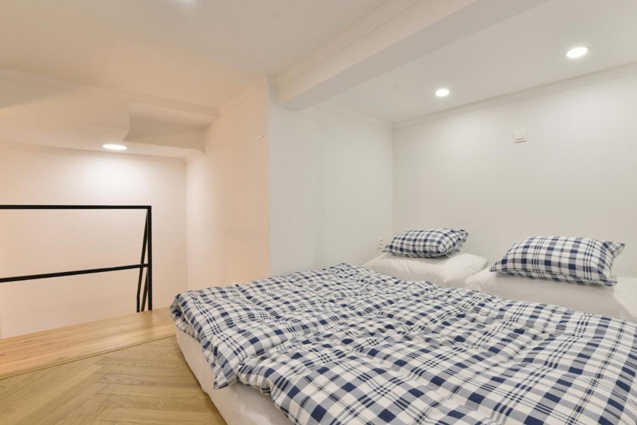Apartman S Balkonom Trenčín Zewnętrze zdjęcie